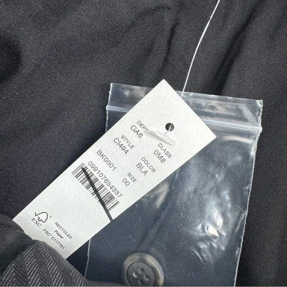 NWT J.Crew Pleated 9" trouser short in stretch linen blend - Picture 8 of 15